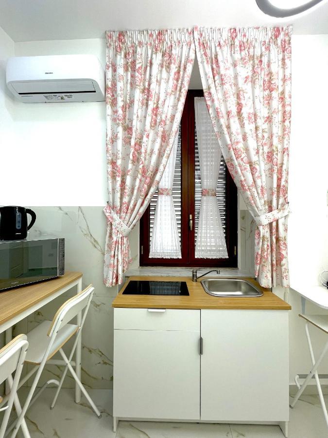 Raffy House Bed & Breakfast Napoli